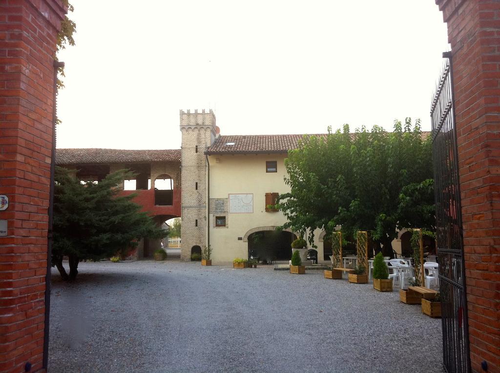 Agriturismo Al Casale Codroipo Kültér fotó